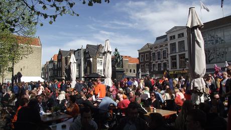 Foto Scheffersplein in Dordrecht, Aussicht, Kaffee, Mittagessen, Getränk, Nachbarschaft